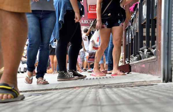 Confira o que funciona no comércio e shoppings da Serra durante o carnaval