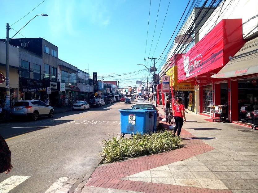 Dez estabelecimentos são fechados na Serra durante feriado de Corpus Christi