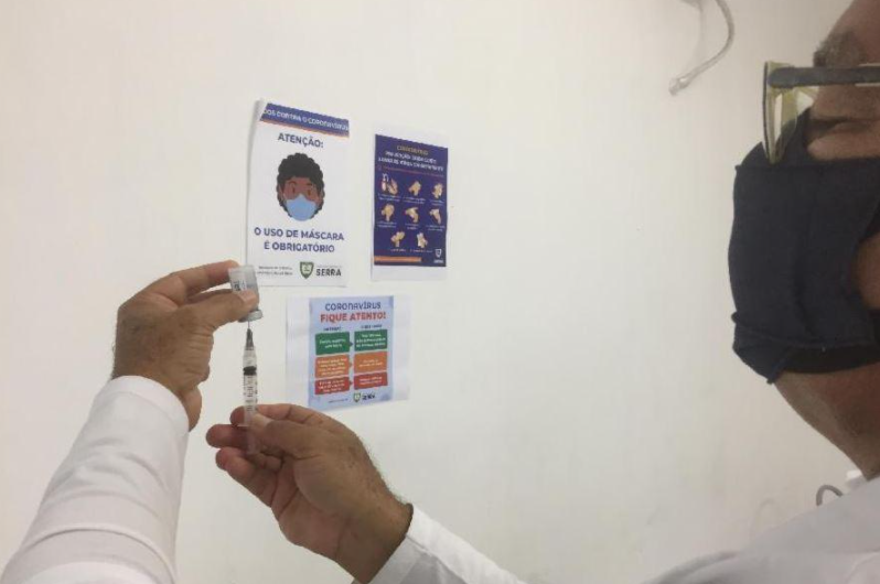 Serra abre 3,6 mil vagas para agendamento de vacina contra covid-19 nesta quarta (7)