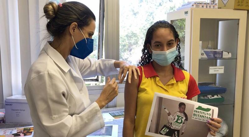 ES bate recorde com cerca de 150 mil doses de vacina contra a Covid-19 aplicadas em 36h