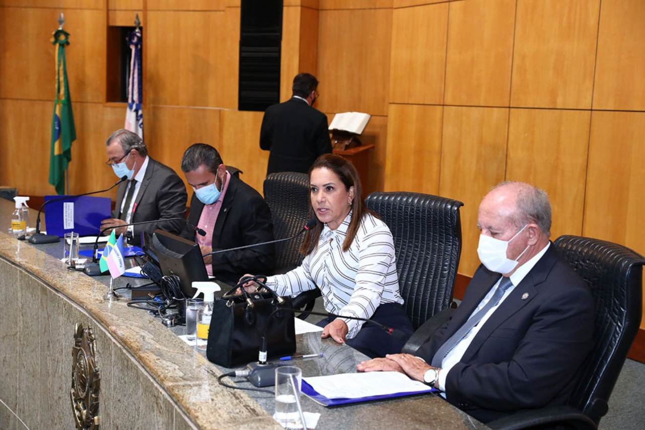 Janete de Sá vai interceder junto ao governo para isentar agricultores de multas junto a Receita Estadual