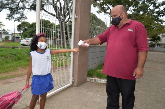 Serra retoma aulas 100% presenciais na rede municipal de educação nesta segunda (8)