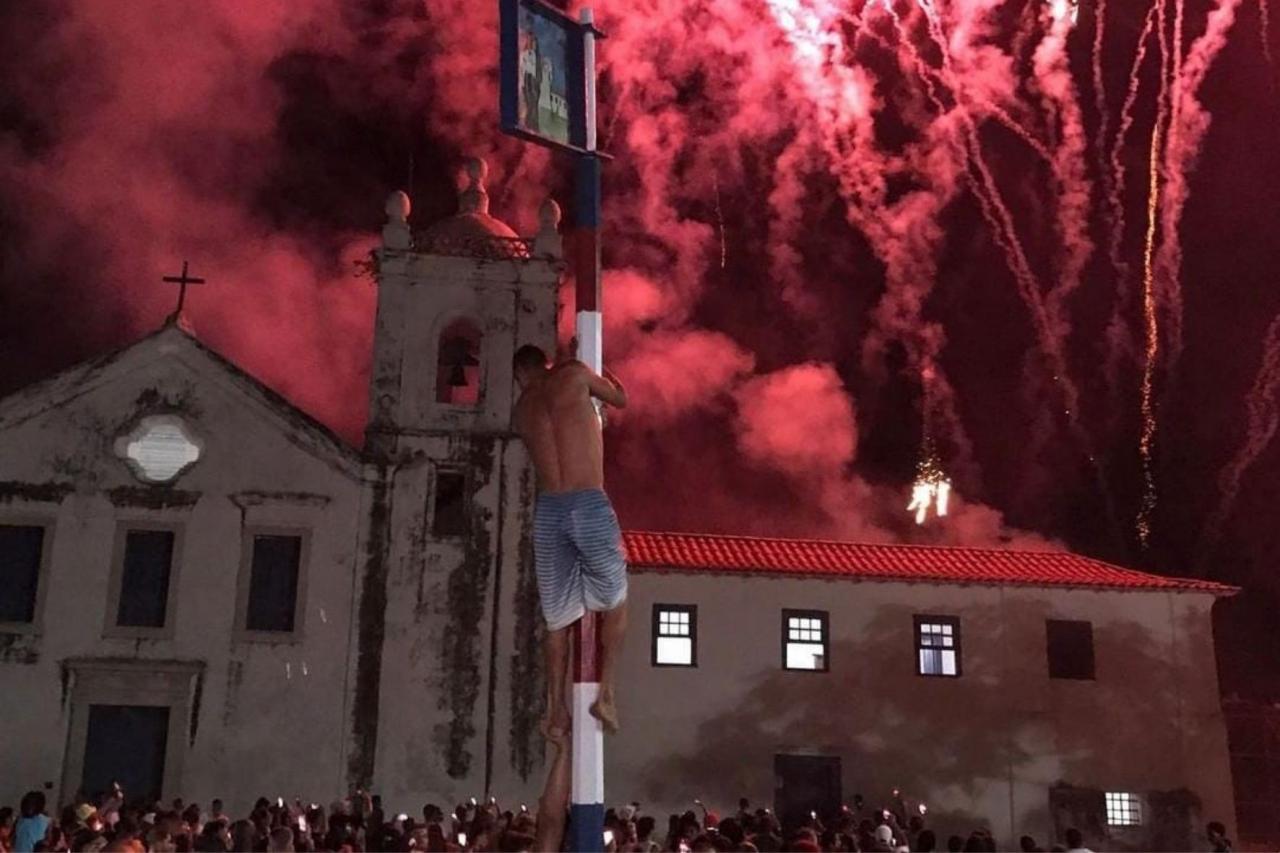 As festas religiosas de Serra