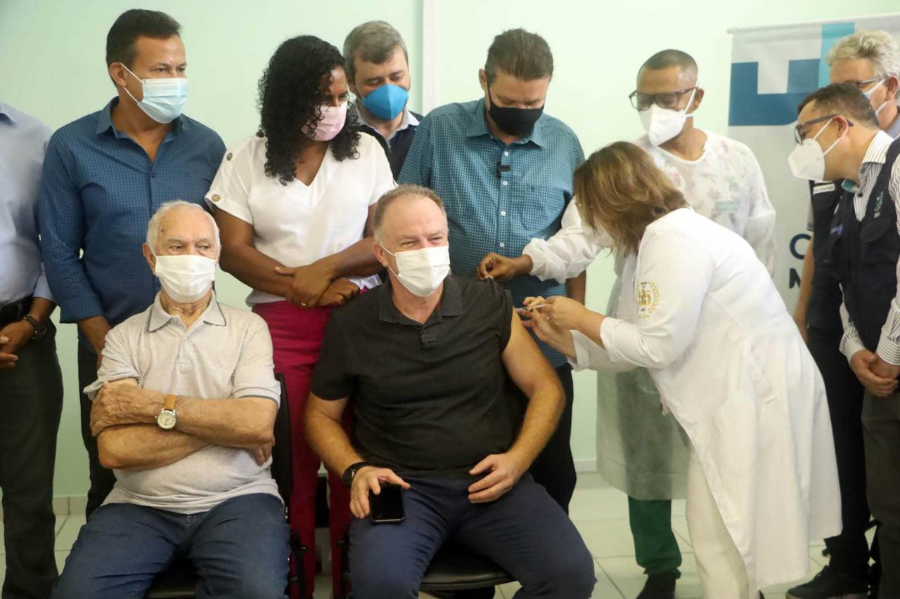 Espírito Santo inicia aplicação da quarta dose contra a Covid-19