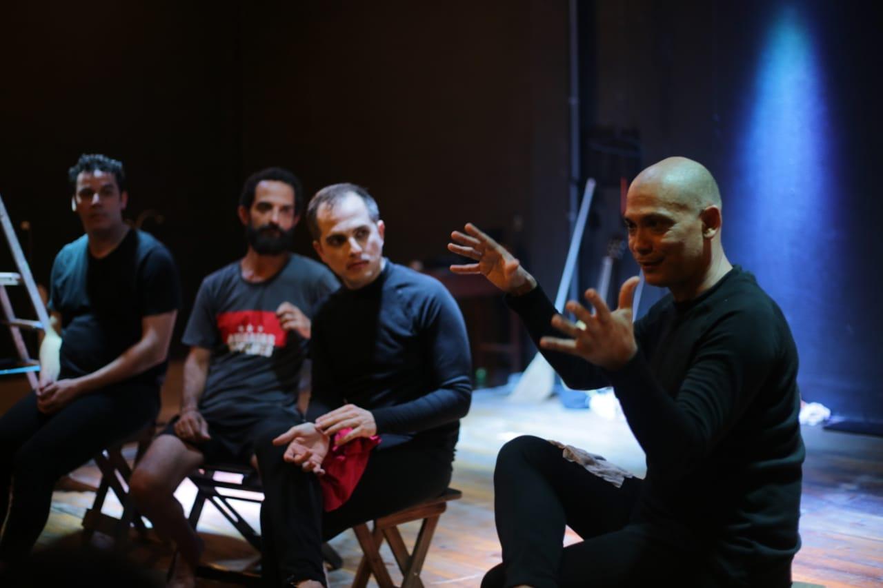 Grupo Candeeiro de Teatro realiza oficina gratuita no Eliziário Rangel, na Serra