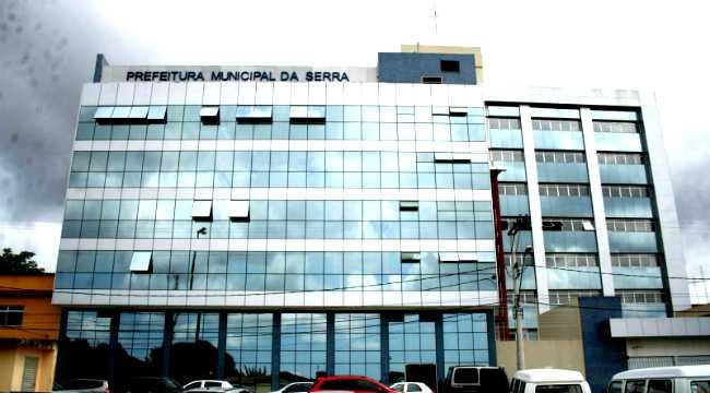 Prefeitura da Serra é condenada a indenizar aluno que teve dedo amputado após lesão em escola municipal