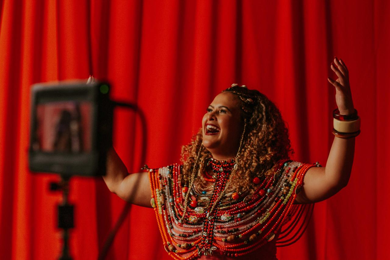 Monique Rocha lança clipe “Sou Negra” nesta sexta-feira (13)