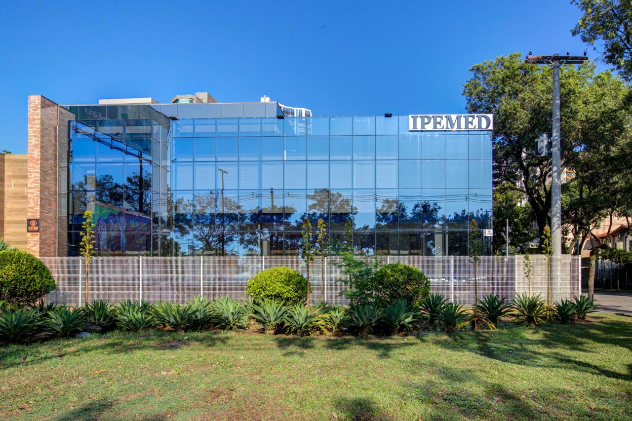 Instituto de educação médica inaugura sede em Vitória, com atendimento em saúde gratuito para população