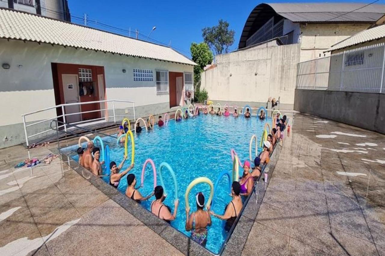 Com foco na saúde, Prefeitura da Serra oferece hidroginástica aos moradores