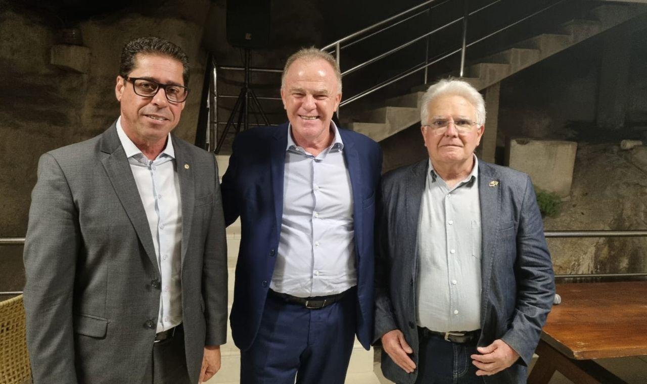 Presidente da Ales visita Eslováquia em missão oficial
