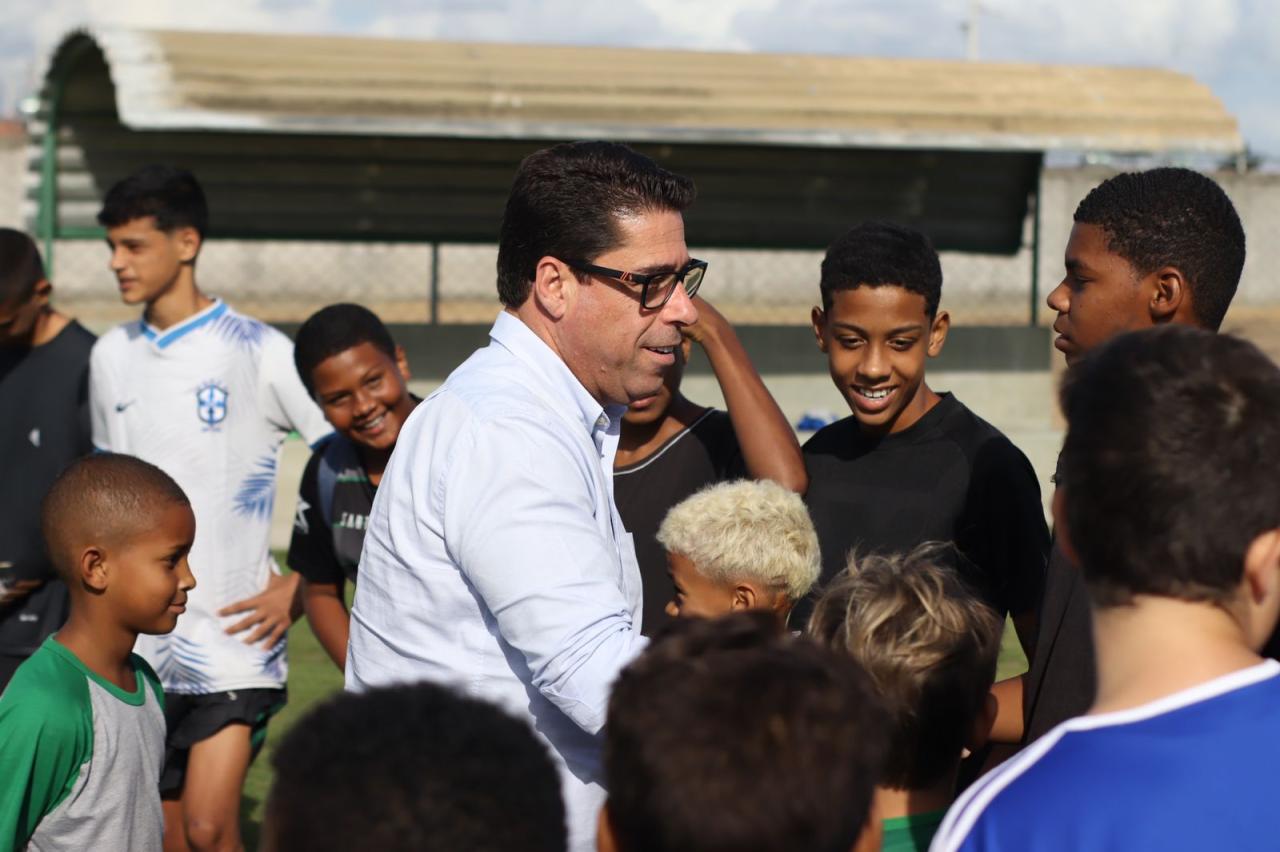 Presidente da Ales visita obras do complexo esportivo de Sooretama e destaca avanços para a comunidade