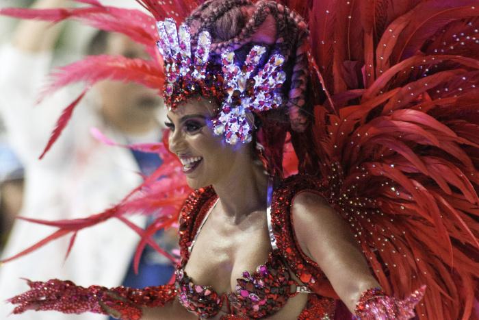 Vitória se Prepara para o Início do Carnaval: Folia, Emoção e Desfiles Marcantes no Sambão do Povo