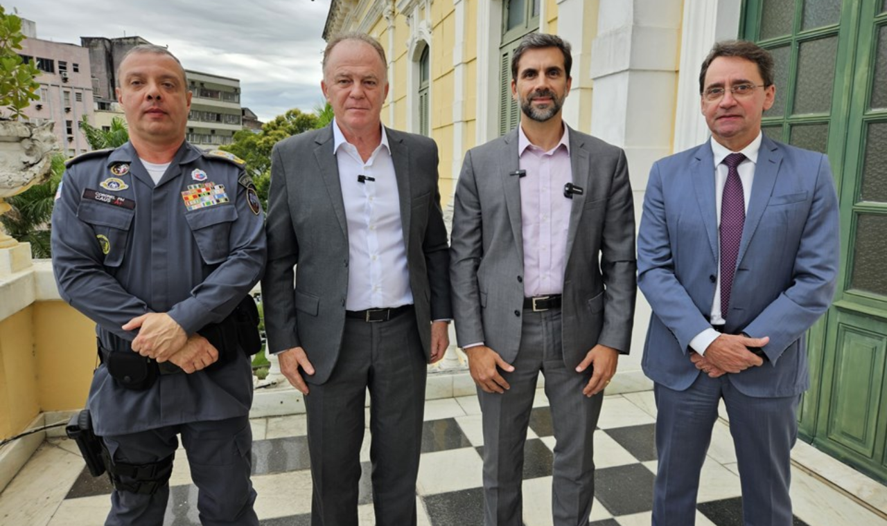Governador do ES anuncia convocação de excedentes no concurso da Polícia Militar
