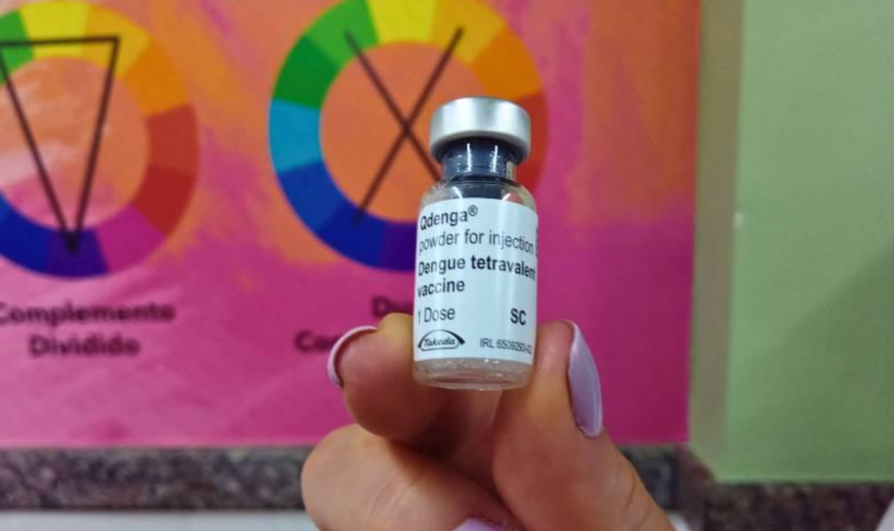 Serra amplia idade de vacinação contra a dengue para 12 e 14 anos