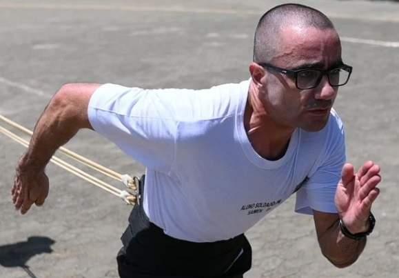 Soldado baleado em ação policial acorda e está consciente: um relato de superação na Serra