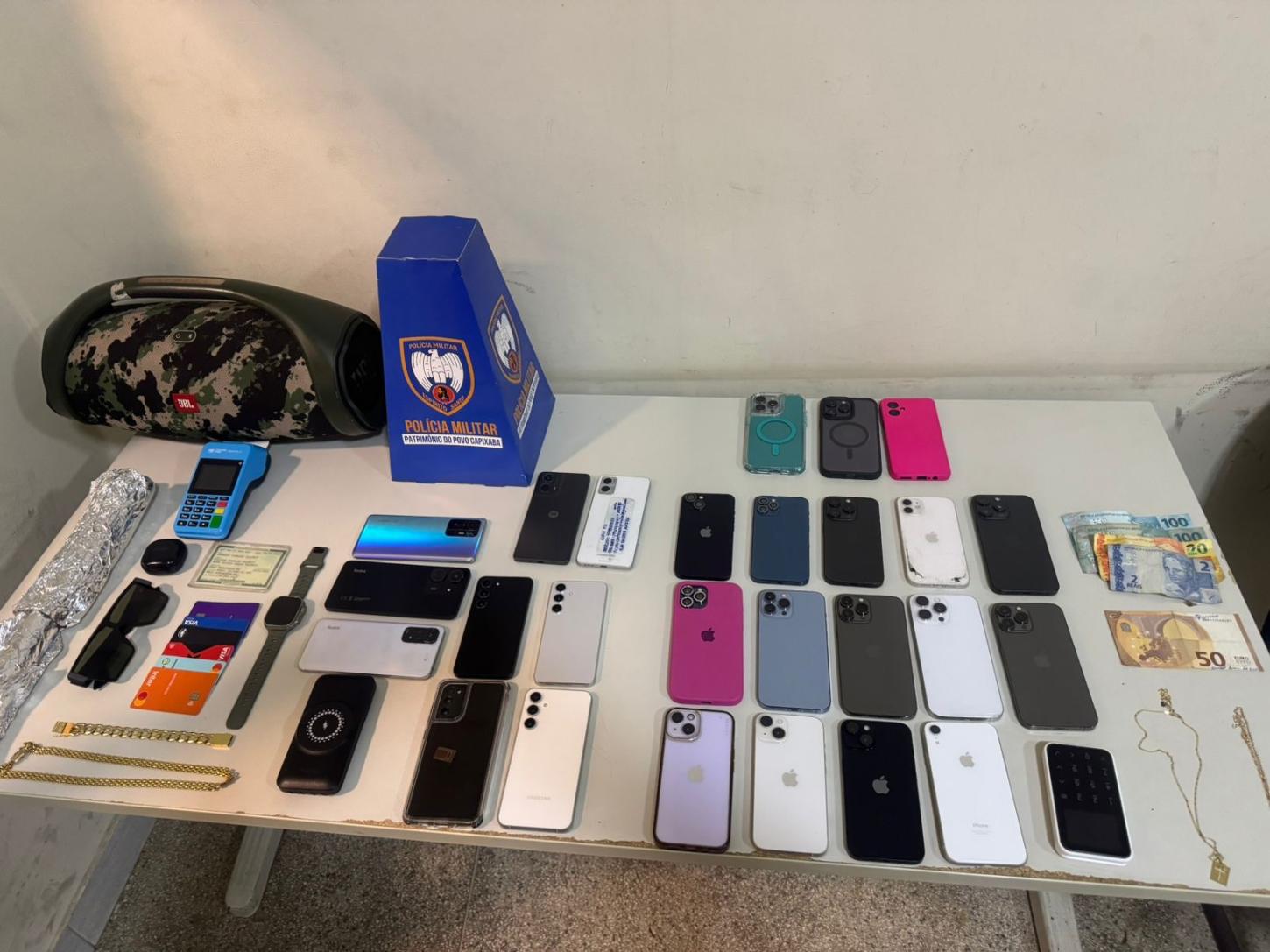 Polícia Militar recupera 26 aparelhos celulares furtados durante show em Guarapari