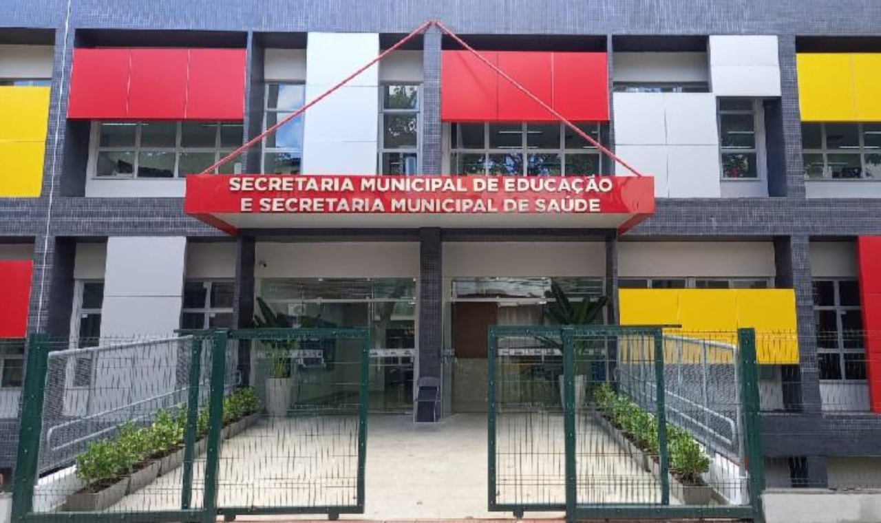 Serra abre vagas de estágio com bolsa de até R$ 945 para atuar na Saúde
