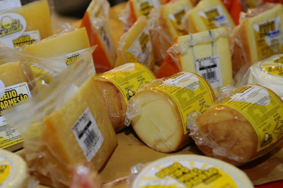 Feira gratuita em Cariacica reúne agroindústria e cultura capixaba