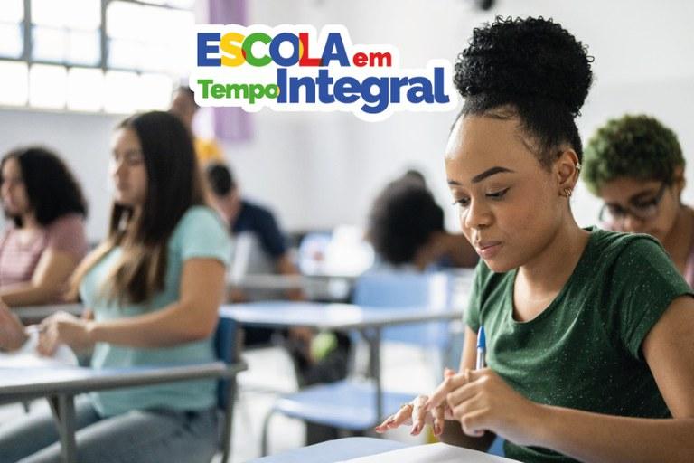 No Espírito Santo, matrículas em tempo integral saltam de 13% em 2022 para 17,7% em 2024
