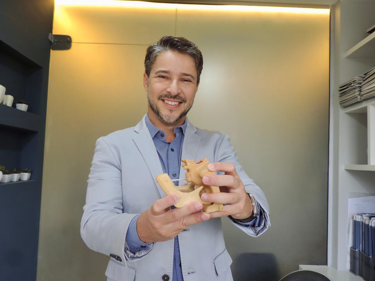 Bruxismo e DTM: o alerta por trás do caso da atriz Cléo