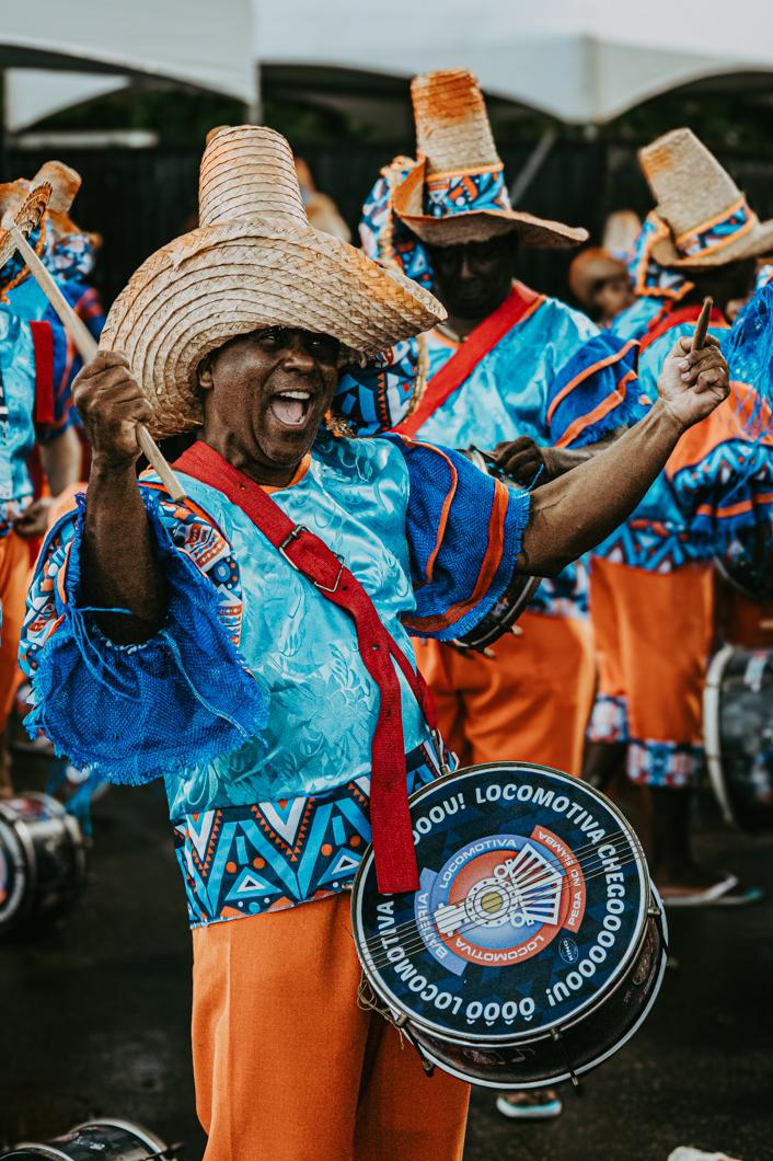 PEGA NO SAMBA ABRE VAGAS PARA OFICINA DE BATERIA COM FOCO EM INCLUSÃO SOCIAL E FORMAÇÃO PARA O CARNAVAL 2026