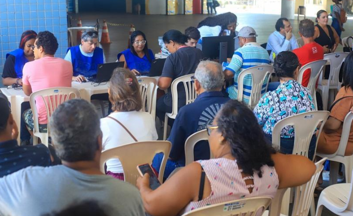 Procon Serra comemora 24 anos com ação no Terminal de Laranjeiras