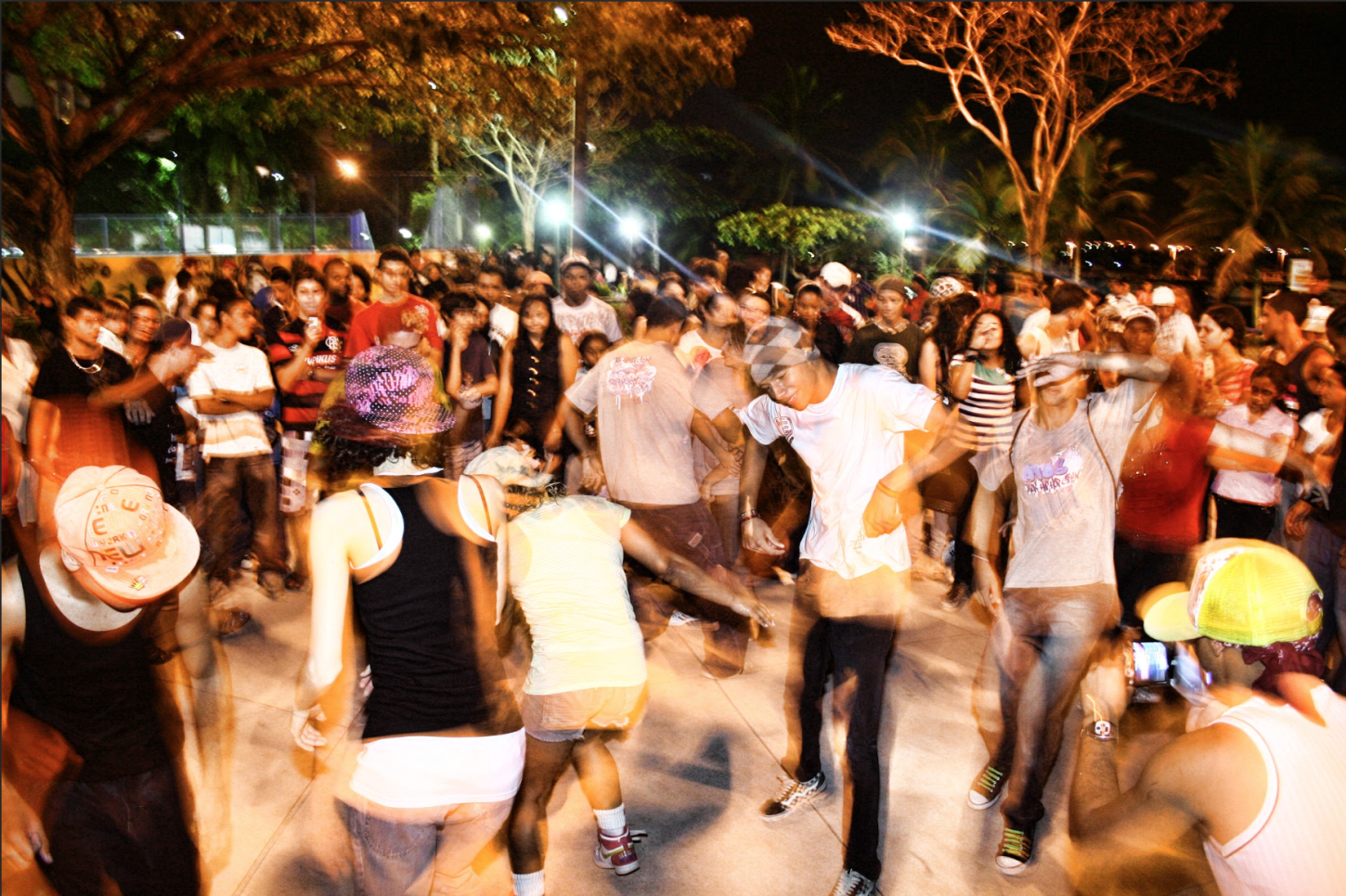 Acervo digital registra a memória dos Encontros de Danças Urbanas do ES