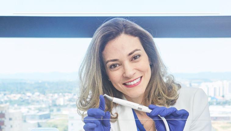 Beijos apaixonados, mas com saúde: os cuidados bucais que todo casal precisa ter