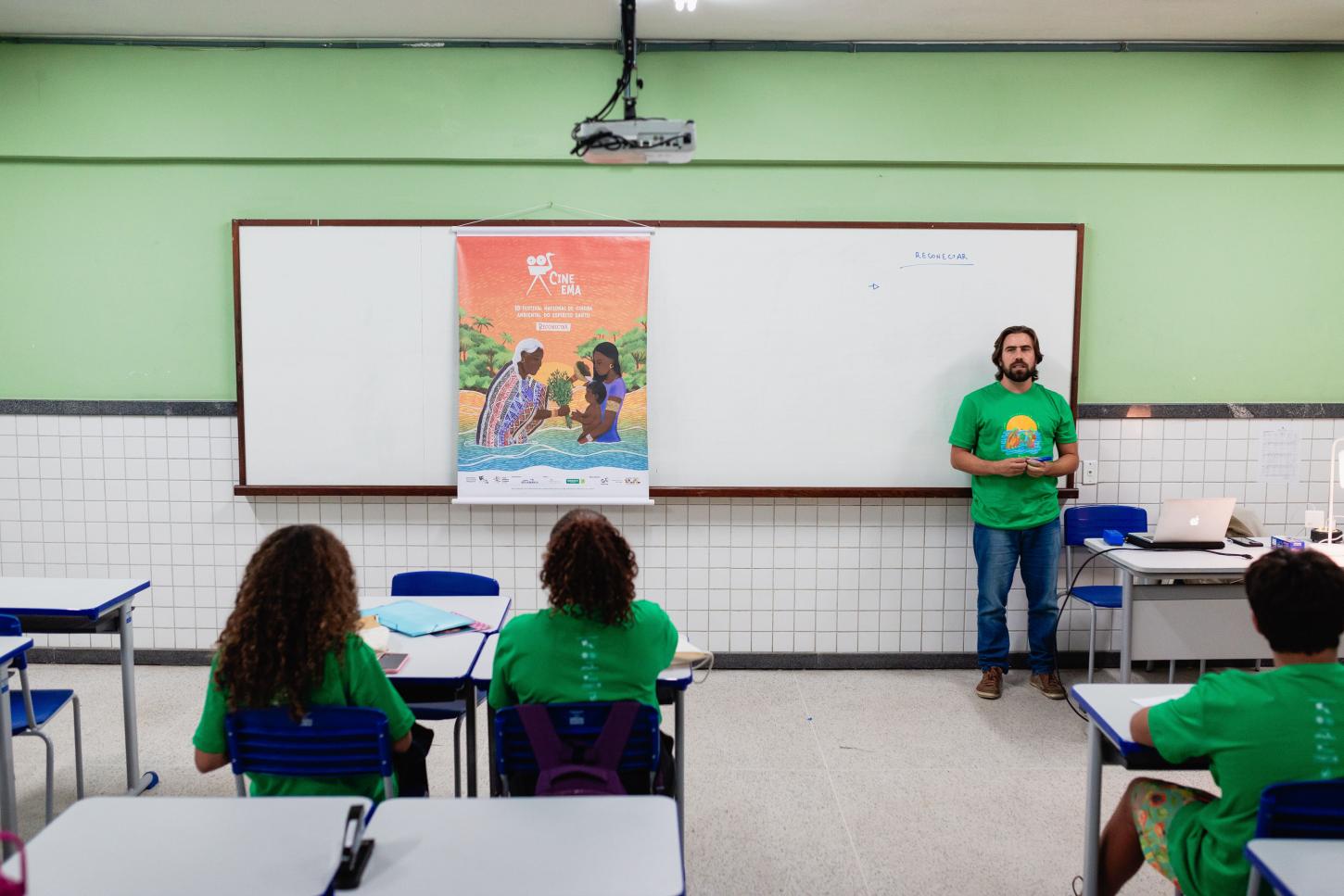 CONCURSO CINE.EMA NAS ESCOLAS COM INSCRIÇÕES ABERTAS PARA ESTUDANTES DA REDE PÚBLICA DO ES