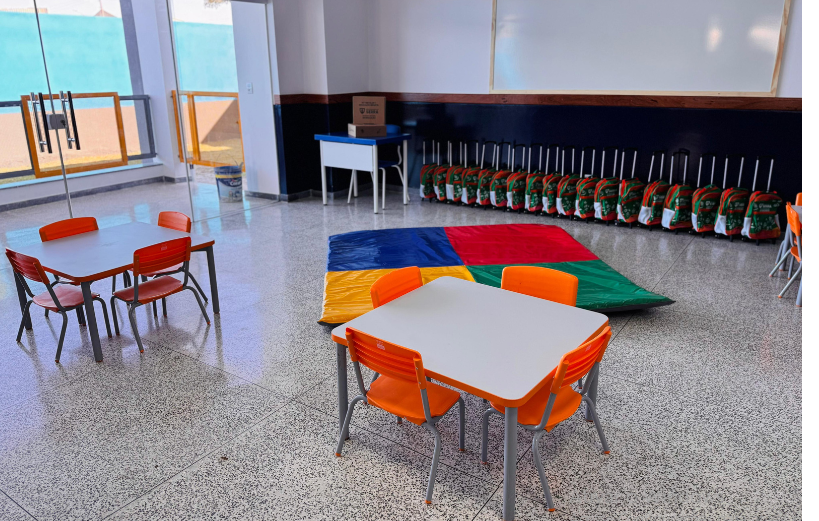 Serra anuncia sete novos centros de educação infantil