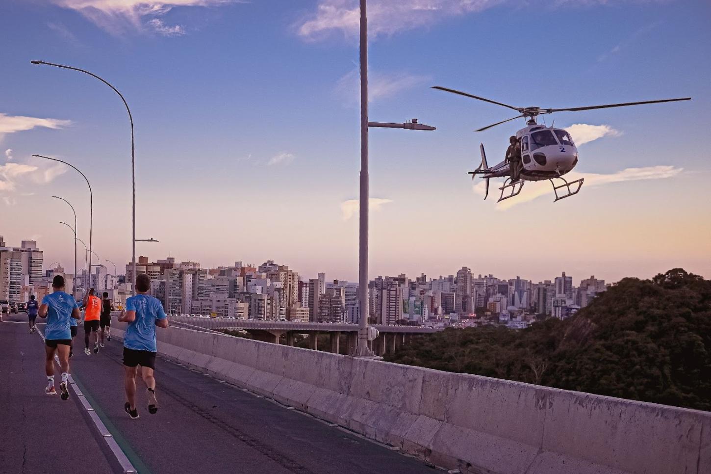 Prova de 6 km conecta Vitória e Vila Velha ao pôr do sol, com sobrevoo de aeronaves durante todo o percurso >>> sitedaserra.com.br