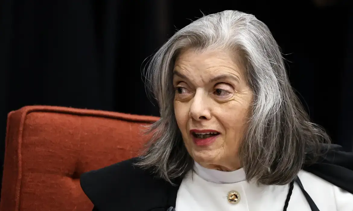 Ministra Cármem Lúcia está confirmada no Congresso Estadual da Advocacia da OAB-ES em agosto