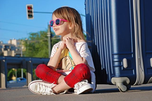 Férias escolares aumentam movimento nas rodoviárias; veja cuidados para viajar de ônibus com crianças e adolescentes
