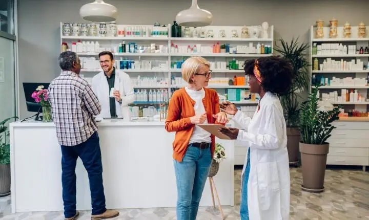 Crescimento de 32,3% nas vendas de artigos farmacêuticos e médicos impulsiona o comércio capixaba